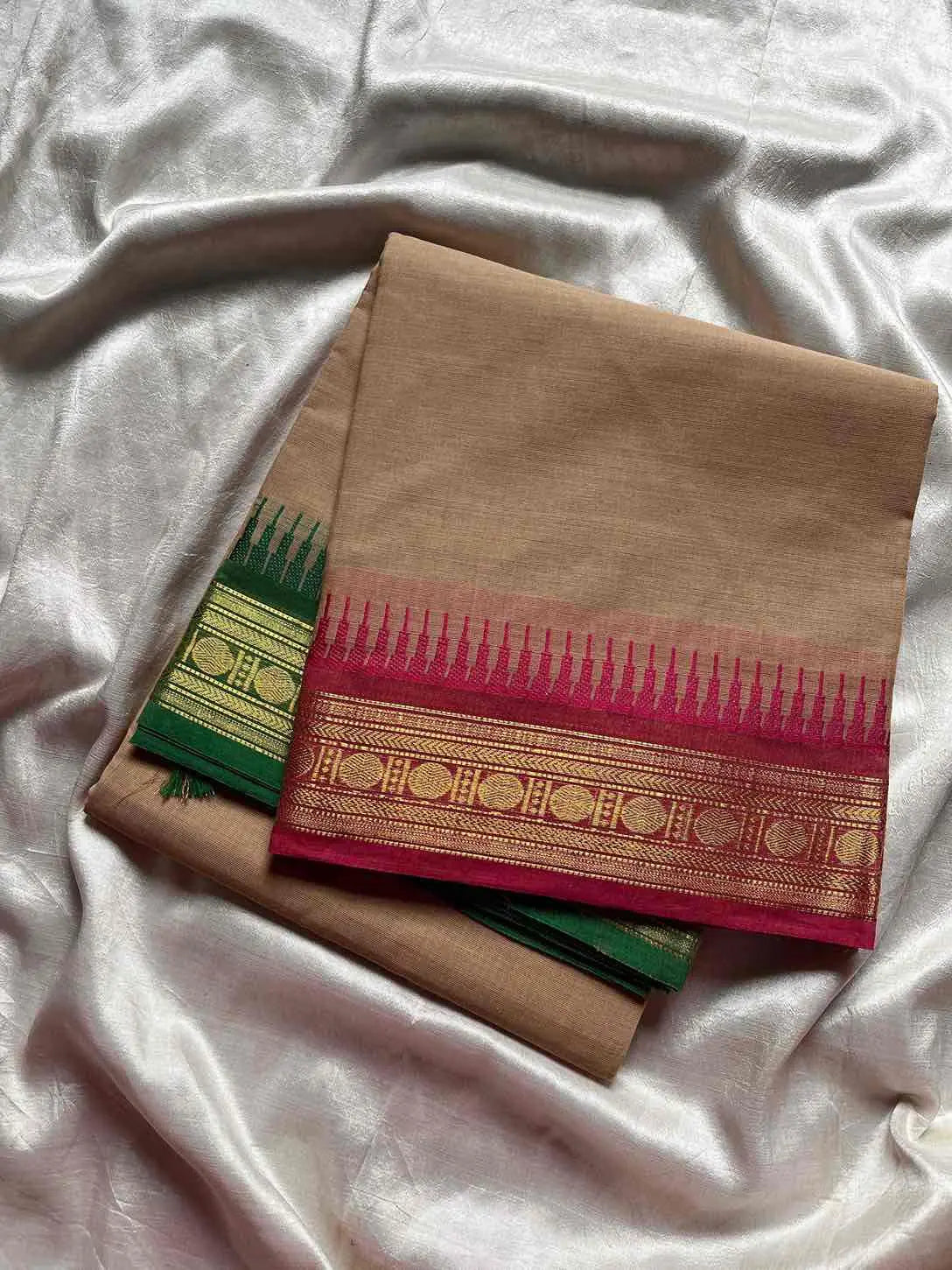 Ganga Jamuna Borders – Beige Kanchi Cotton Saree