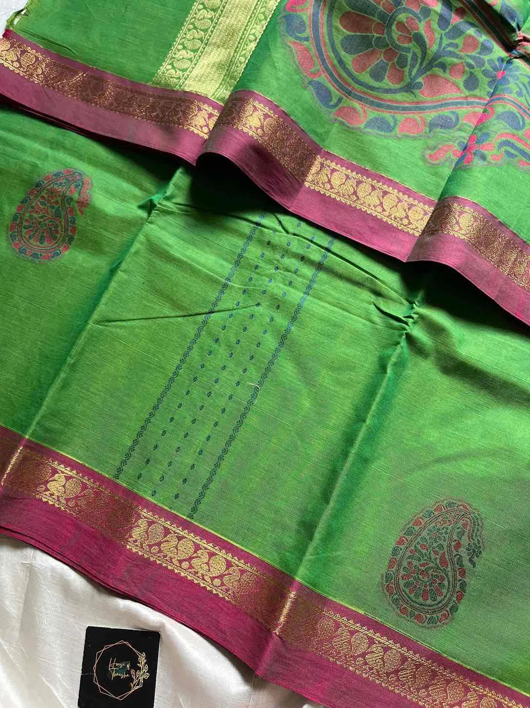 Green Kanchi Cotton Saree with small border and mango motif zari pallu – Zari & Thread Edit by House of Thansha