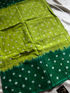 Green Handknotted Sungudi Cotton Saree with blouse piece, handcrafted handloom