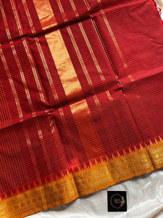Mini Kattam maroon Chettinadu cotton saree with contrast border and running blouse, 6.3 meters, checked pattern