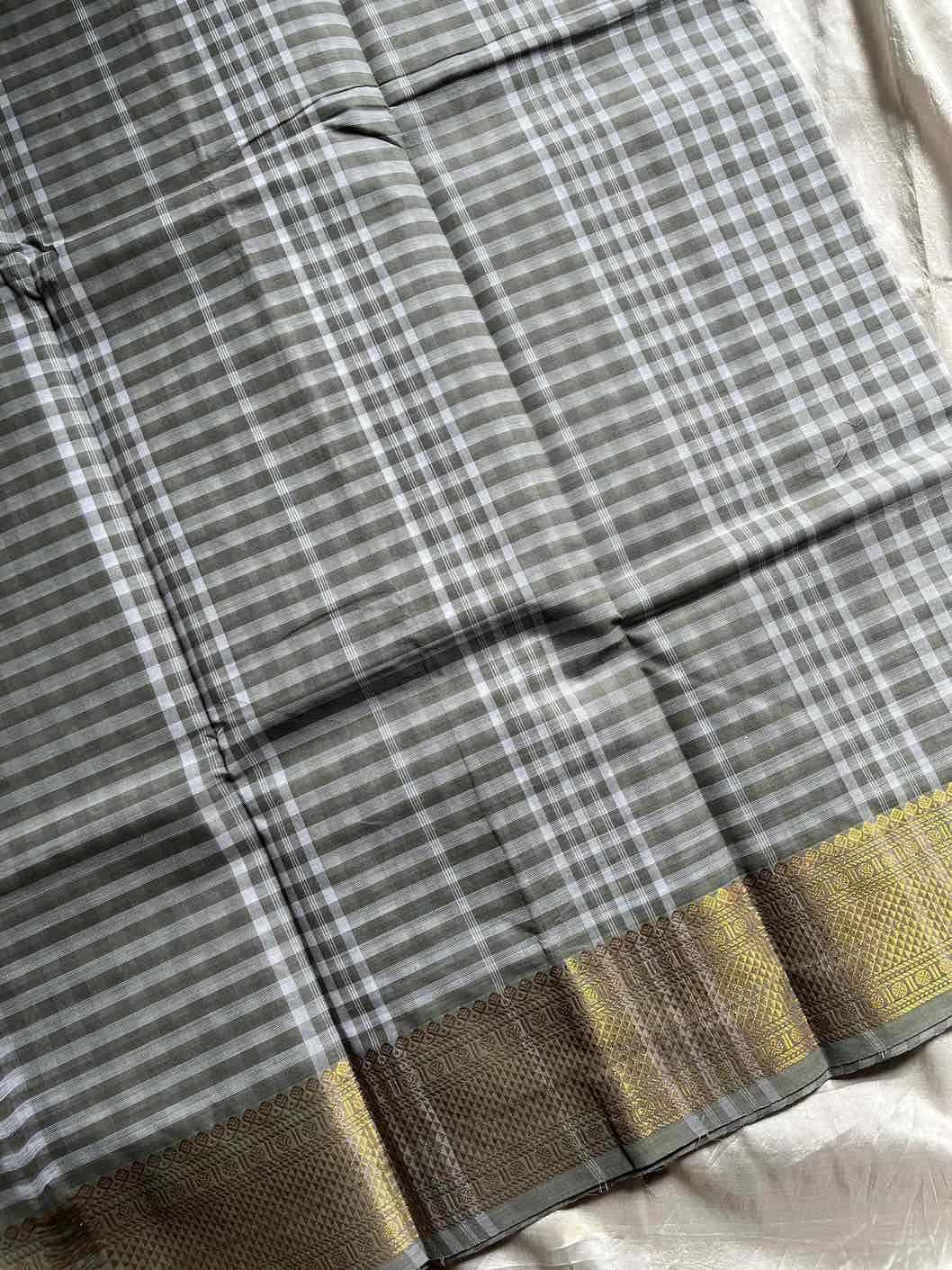 Mini Kattam – Grey Chettinadu cotton (Without Blouse)