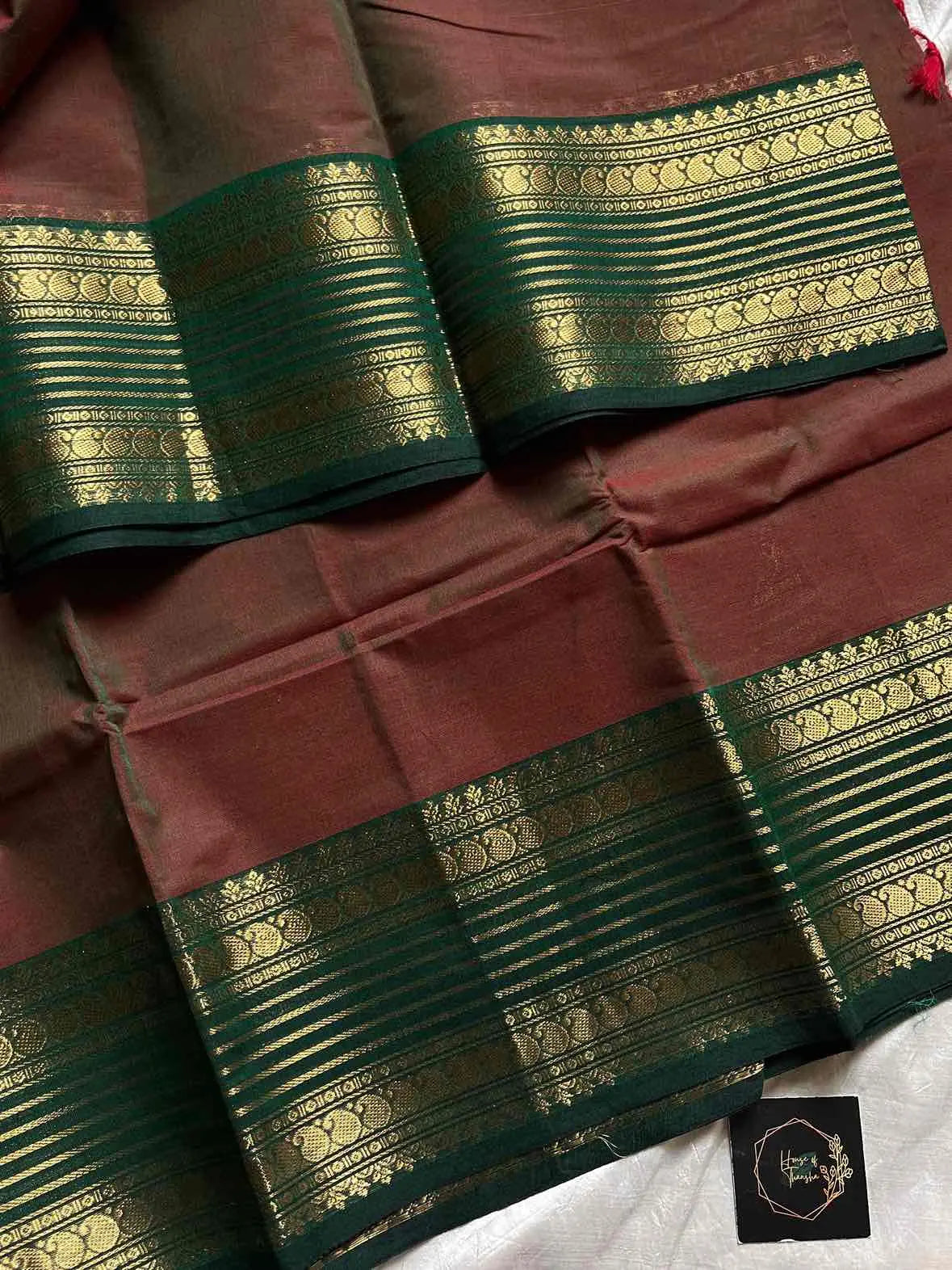 Kanchi cotton saree with subtle golden zari border – House of Thansha