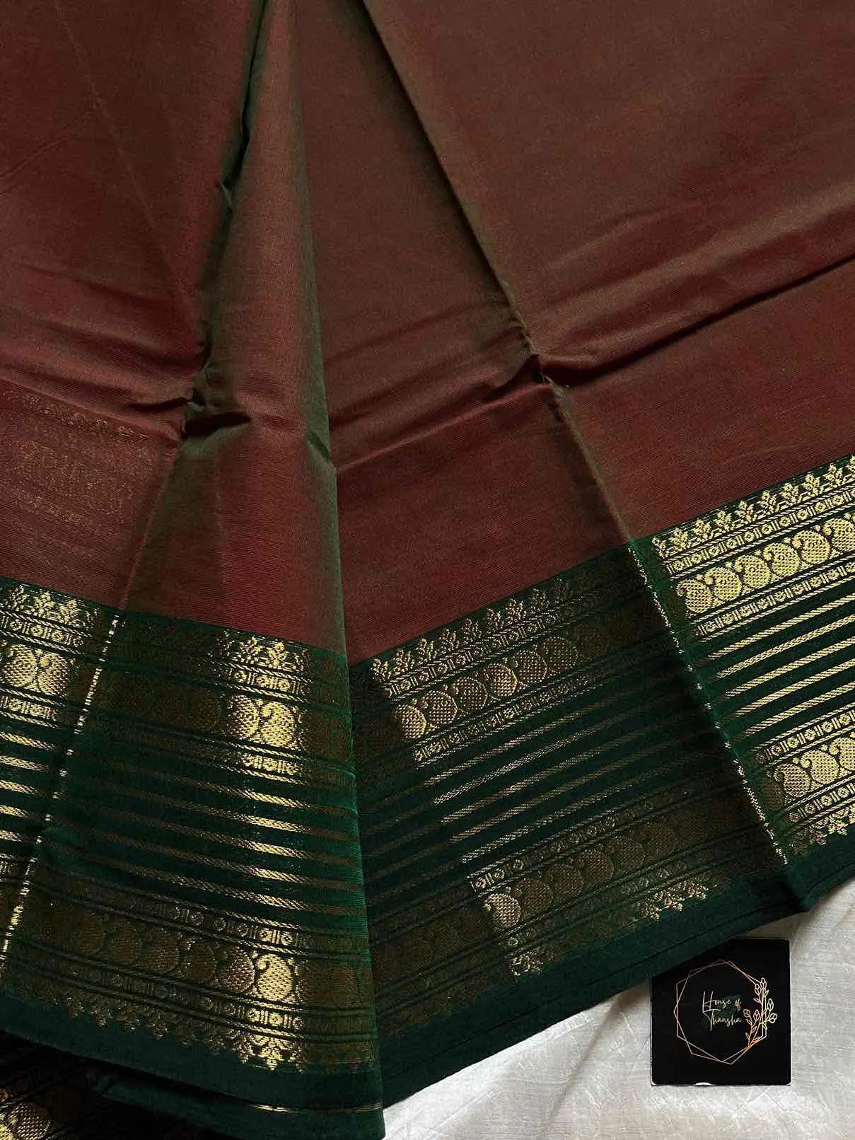 Kanchi cotton saree with subtle golden zari border – House of Thansha