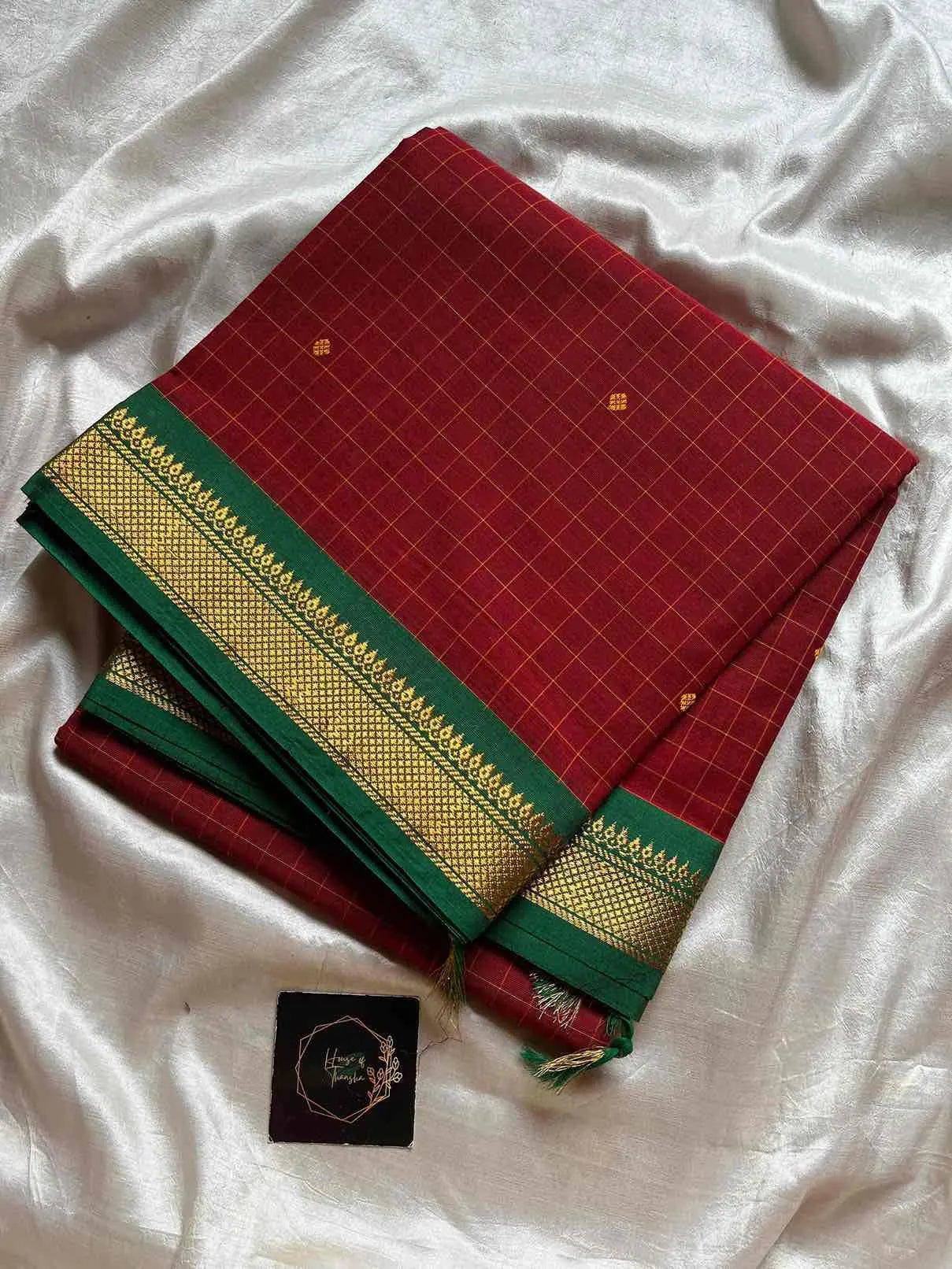 Maroon Kanchi cotton checked saree with contrast border - House of Thansha